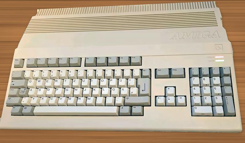 Eigener Commodore Amiga 500 von 1987 in Vorderansicht