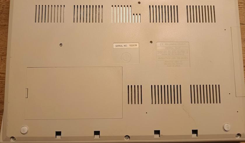 Originalaufnahme der Unterseite des eigenen Commodore Amiga 500